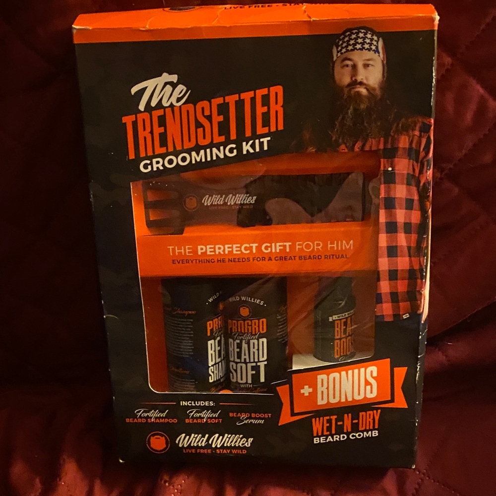 Trendsetter Grooming Kit - Black and Orange